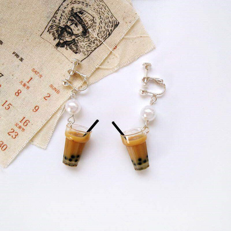 Milk tea earrings