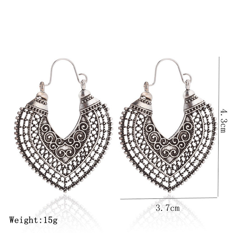 Ethnic Style Retro Hollow Peach Heart Alloy Earrings