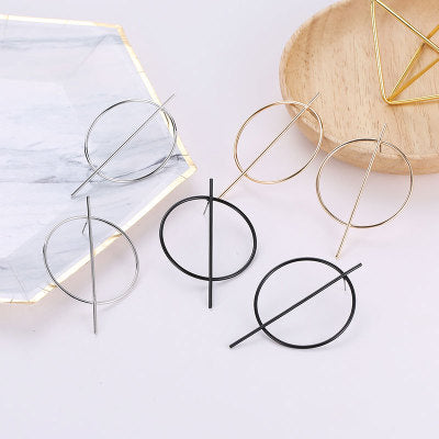 Big circle geometric earrings