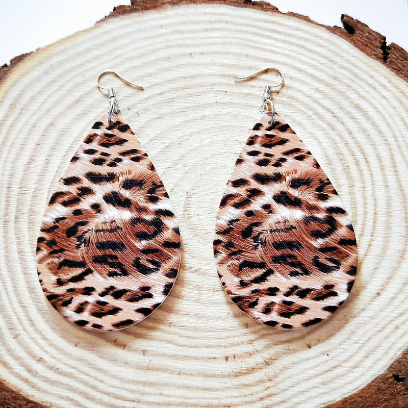 Retro wooden drop earrings female drop earrings carved exaggerated ear jewelry