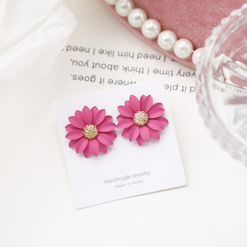 Girly petals temperament geometric wild earrings