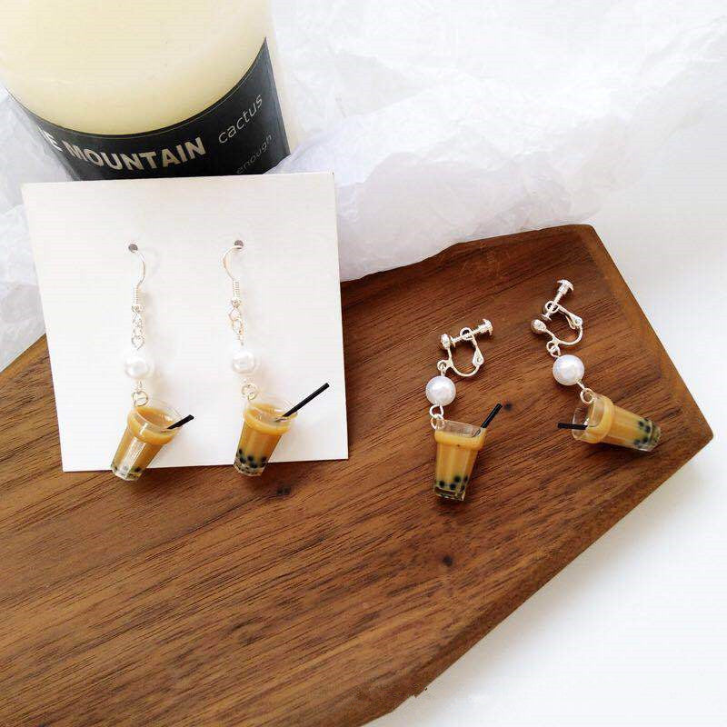 Milk tea earrings