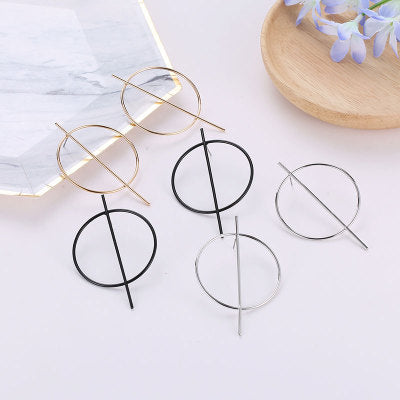 Big circle geometric earrings