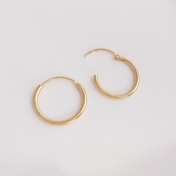 European And American Temperament Earrings Thin Circle Ring Ear Buckle