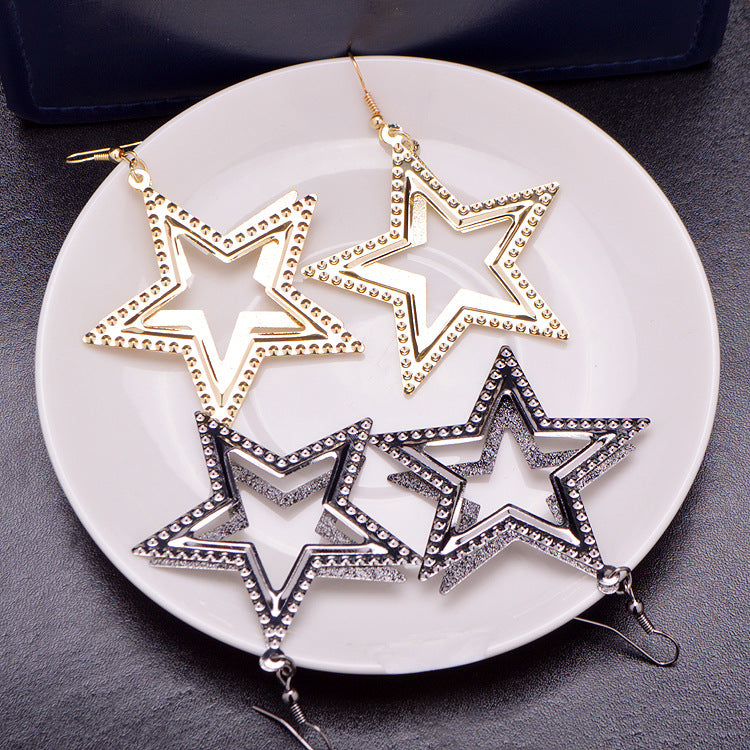 Fashion star with the European and American punk wind stars scrub earrings