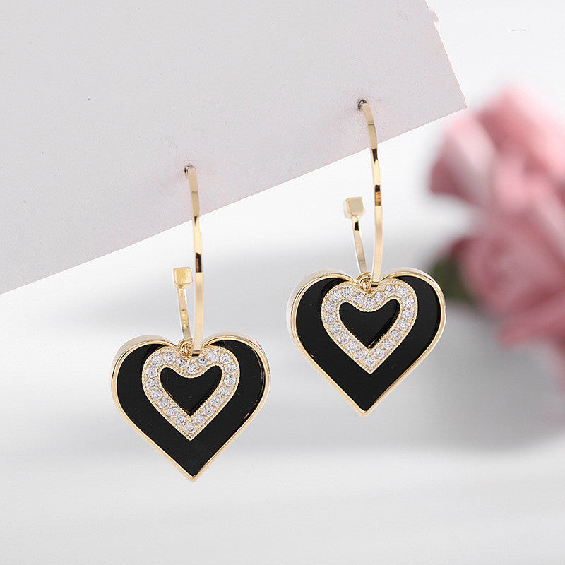 Exaggerated Black Peach Heart Long Tassel Earrings Retro