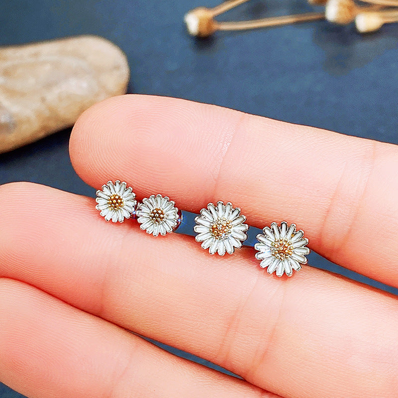 Fashion Sunflower Daisy Flower Stud Earrings