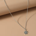 Trendy Retro Distressed Sun Necklace Simple Wind Inlaid