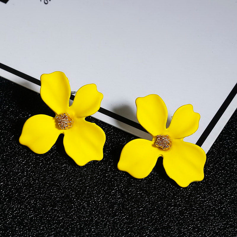 Small Fresh Earrings Super Fairy Flower Earrings Temperament And Beautiful Earrings