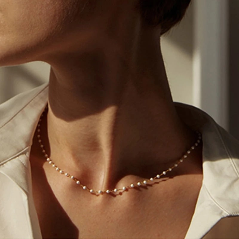 Frosty Wind Pearl Butterfly Clavicle Chain