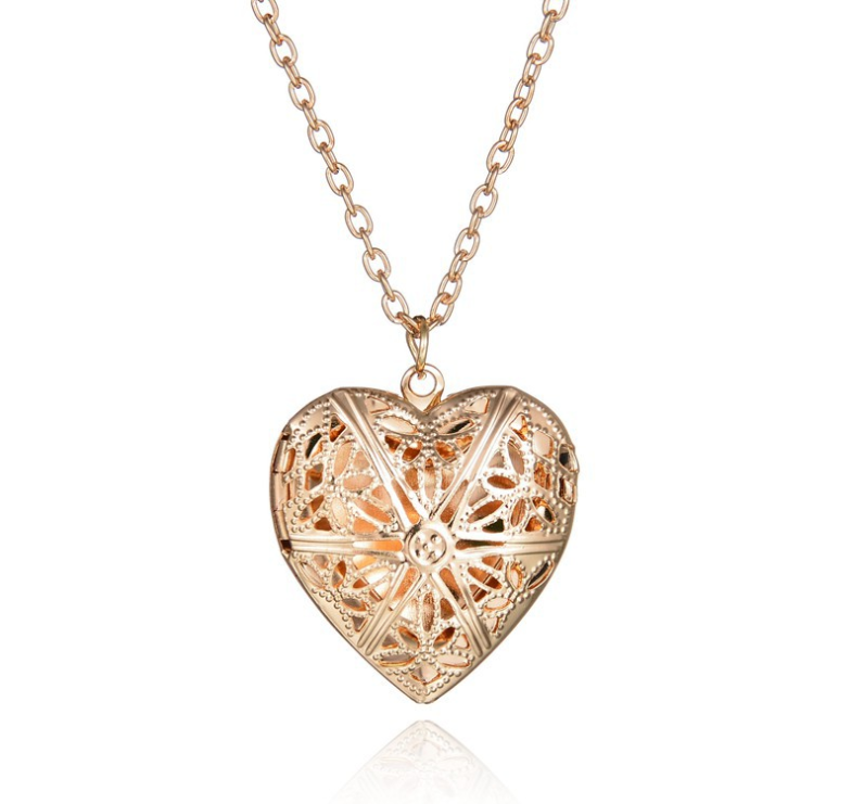 Heart-shaped Love Necklace