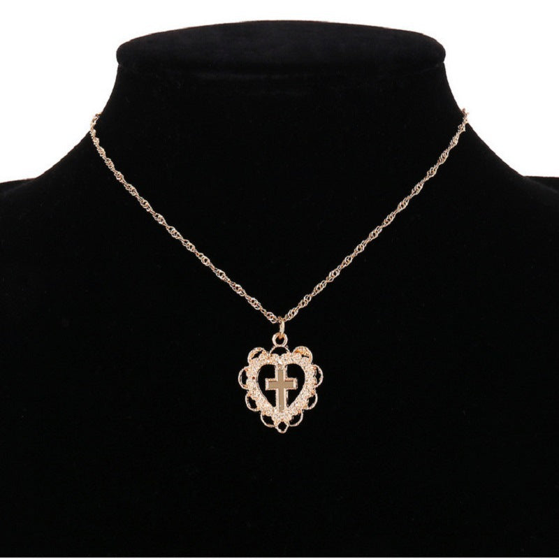 Necklace alloy peach heart