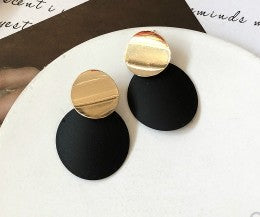 Japan, Japan, temperament, fashion, personality, trend, minimalism, geometric disc, earrings, earrings, and earrings.