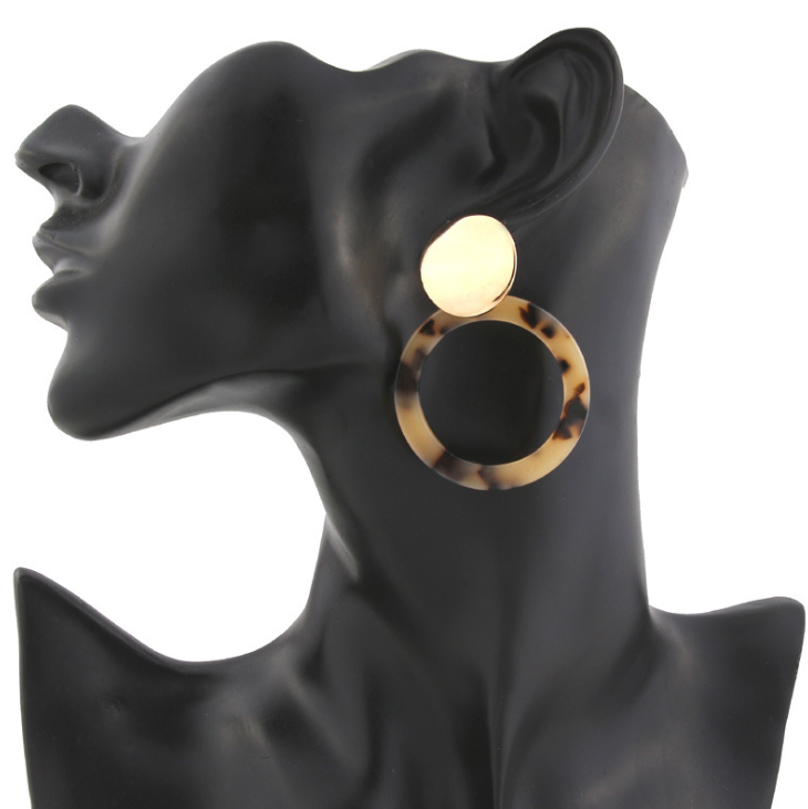 Fashion Metallic Sequins Acrylic Circle Stud Earrings