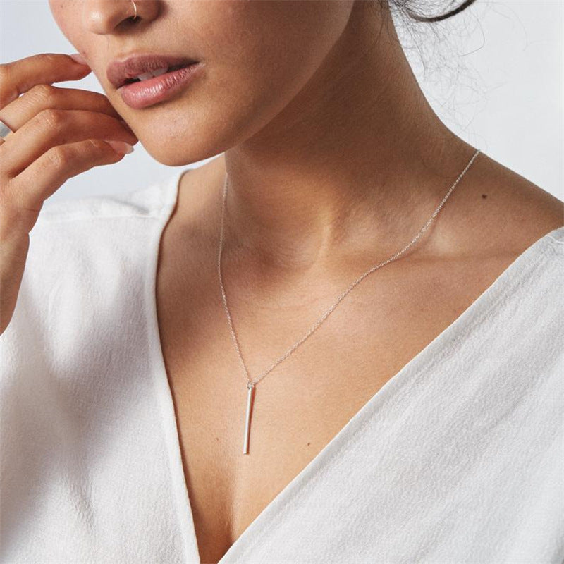 One word pendant simple stick necklace ，