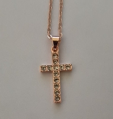 Cross Pendant Lady Necklace