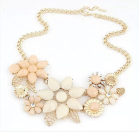 European and American fashion hollow leaves jelly color metal bauhinia flower temperament necklace