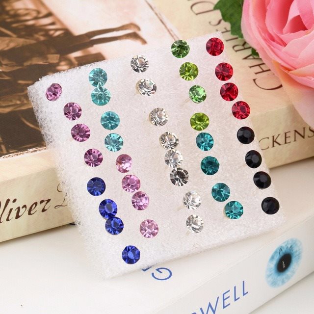 Color rhinestone hypoallergenic earrings