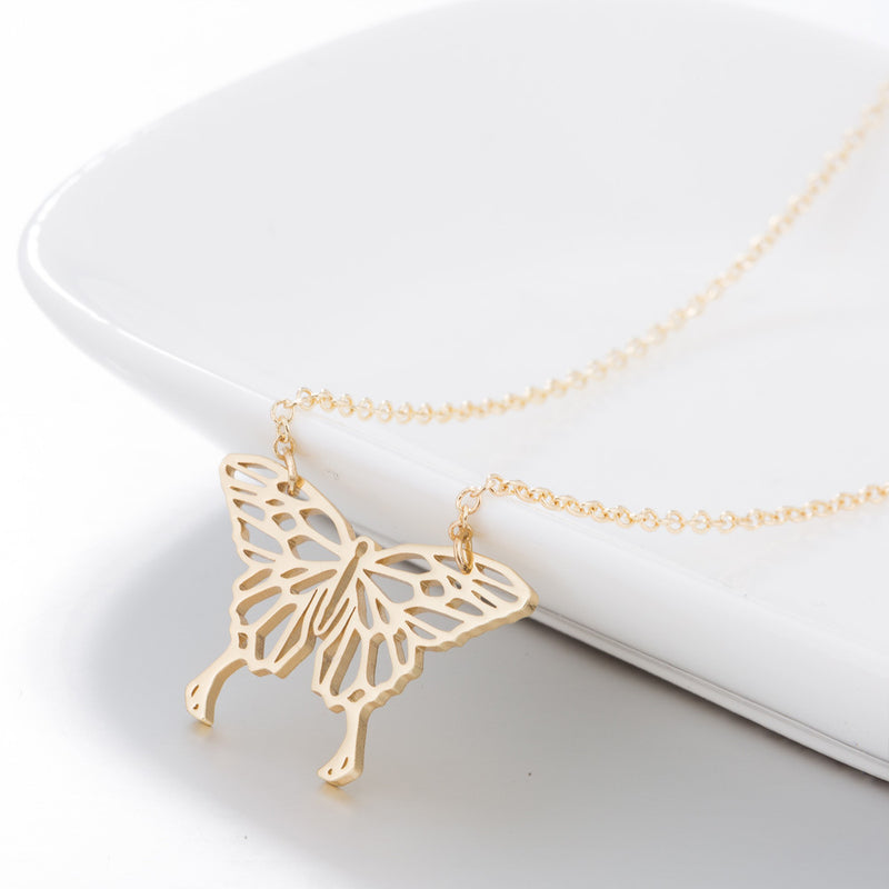 Style hollow butterfly necklace