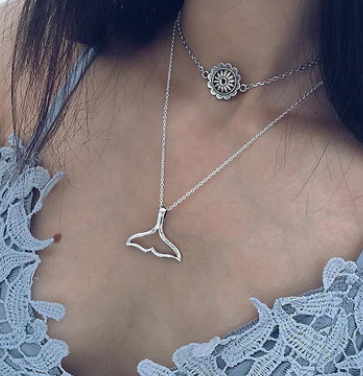 Hollow short trade jewelry pendant fishtail alloy flower double necklace