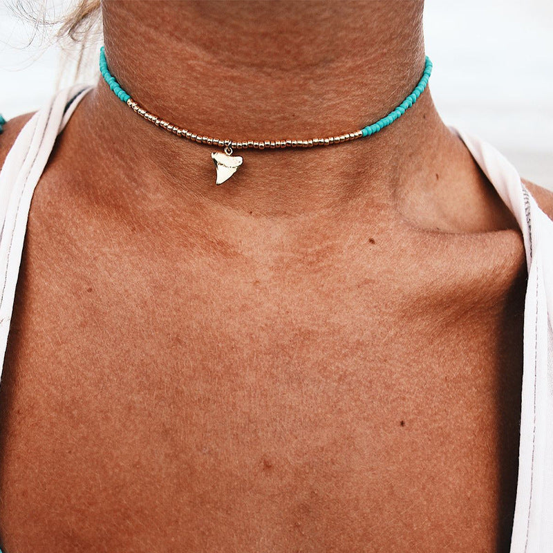 Alloy small shark tooth necklace