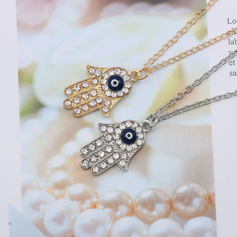 Golden Dot Diamond Small Hand Necklace Vintage Style Pendant