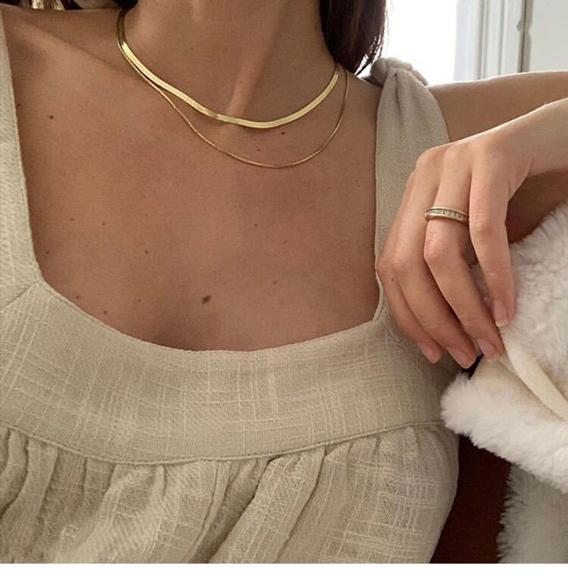 Creative Retro Personality Golden Alloy Clavicle Chain