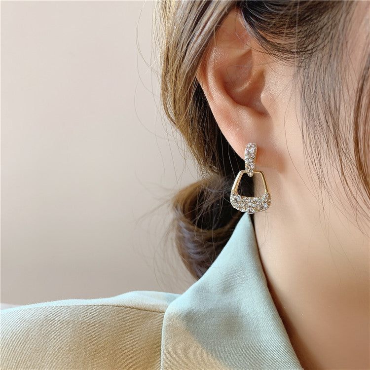 Micro Set Geometric Silver Pin Earrings For Ladies