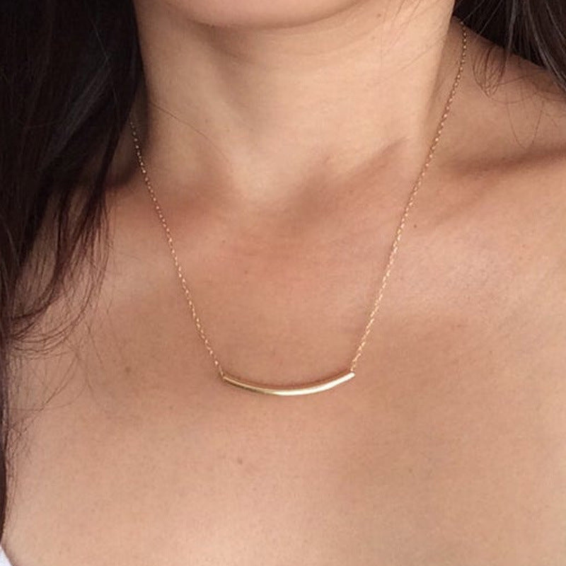 Minimalist Temperament All-match Arc Smiley Necklace  Neck Chain Clavicle Chain