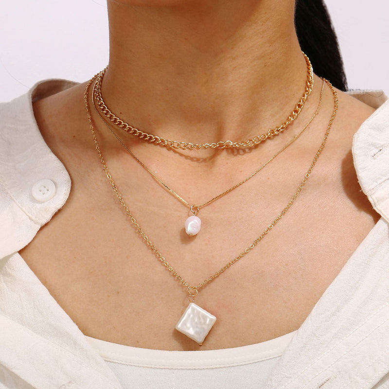 Korean Jewelry Industry Retro Simple Pearl Necklace Shell Shape Pendant Clavicle Chain