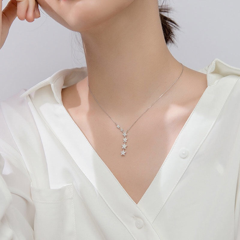 Gypsophila Diamond Super Flash Clavicle Chain