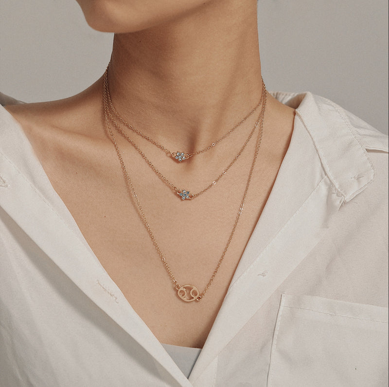 European And American Cross-Border Jewelry, Creative Geometric Hollow Round Necklace For Women, Simple And Small Star-Shaped Micro-Inlaid Necklace