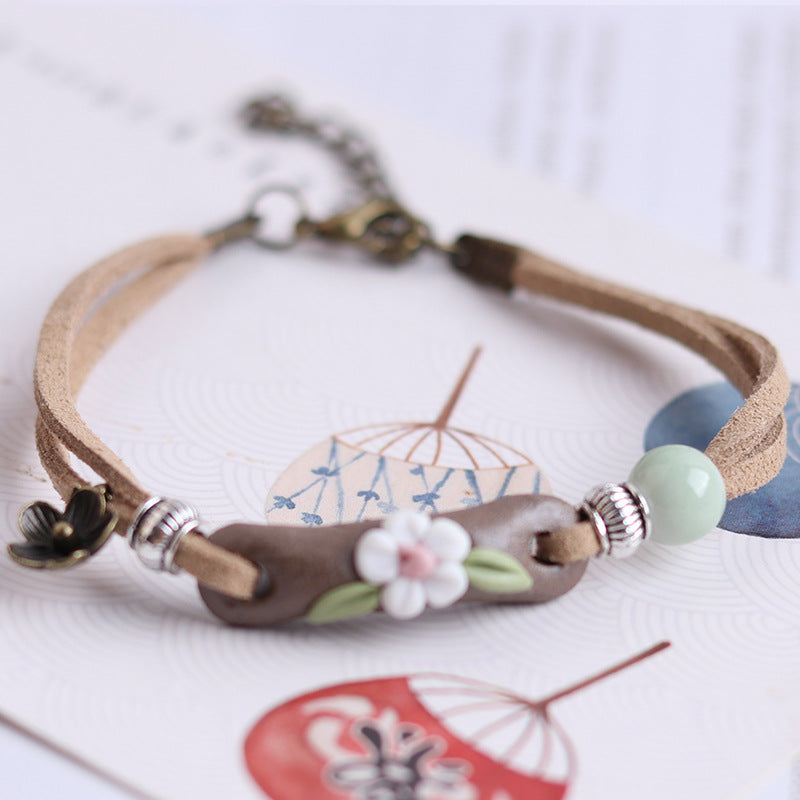 Crumpled Chrysanthemum Bracelet With Flower Heart Stone, Scenic Souvenir Ceramic Jewelry, Woven Jewelry Store Merchandise