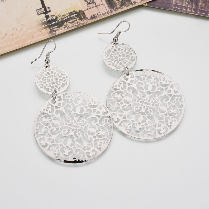 Fashion Retro Round Cutout Ladies Earrings