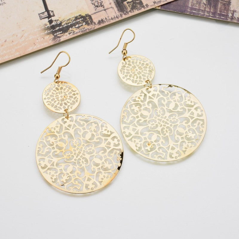 Fashion Retro Round Cutout Ladies Earrings