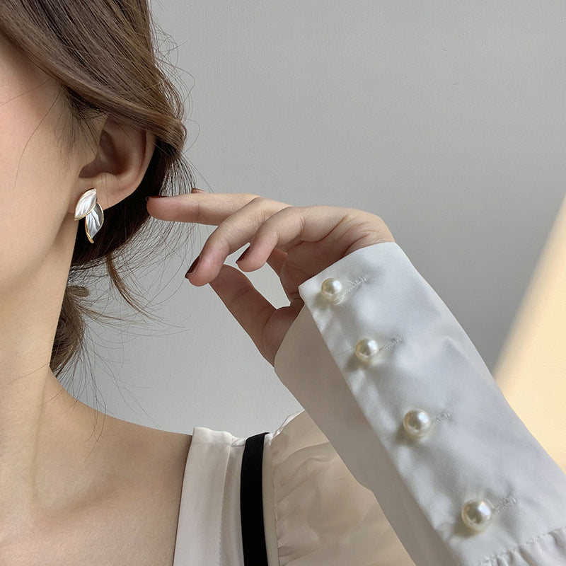 Wind Leaf Earrings Female Personality High-End Design Sense
