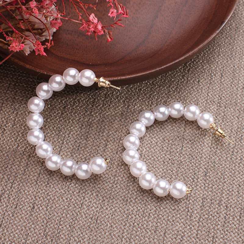 Fashionable Big-name Creative C-shaped Pearl Earrings