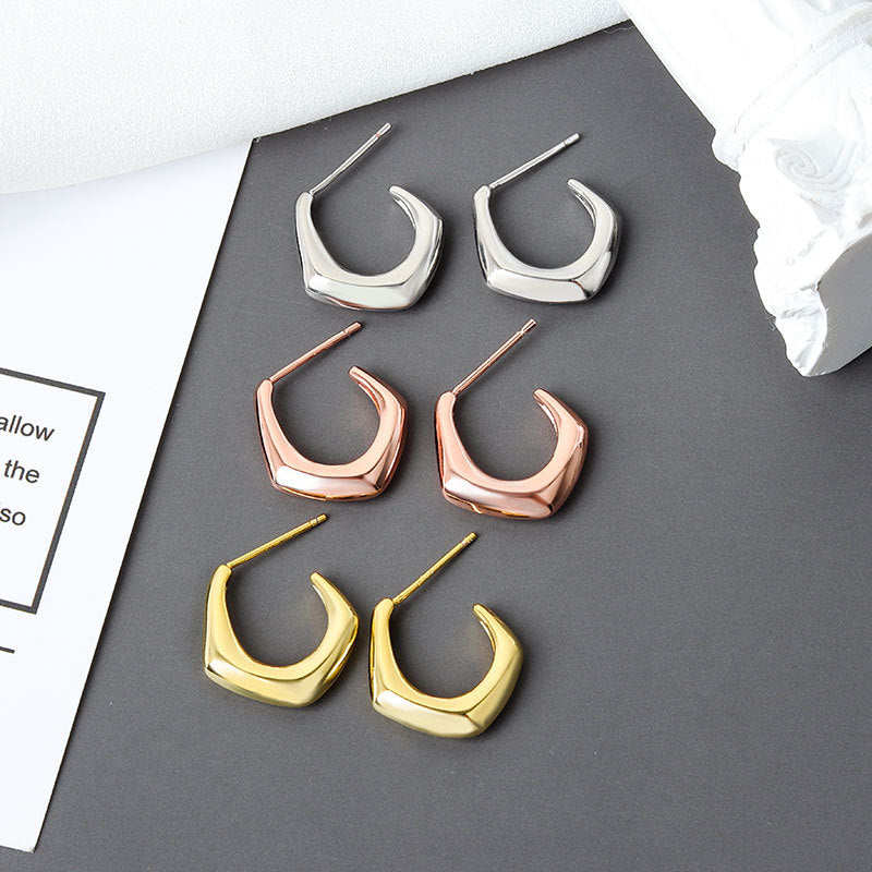 Temperament Short Geometric Earrings Metal Earrings