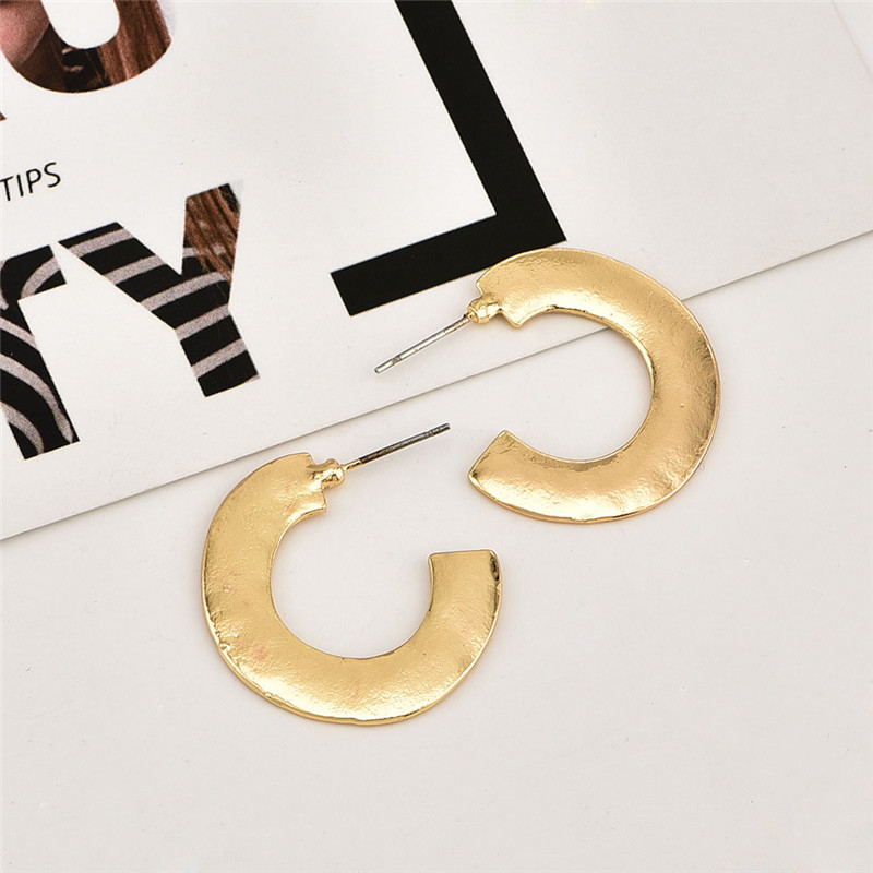 Women Simple Vintage Gold Moon Earrings