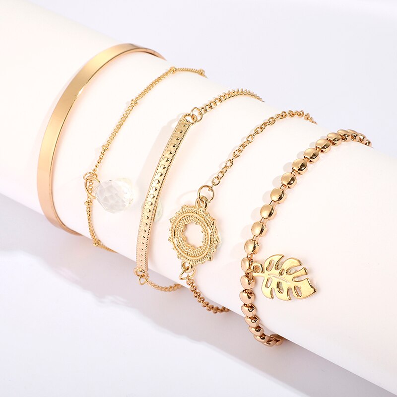 Five - piece bracelet set with diamond