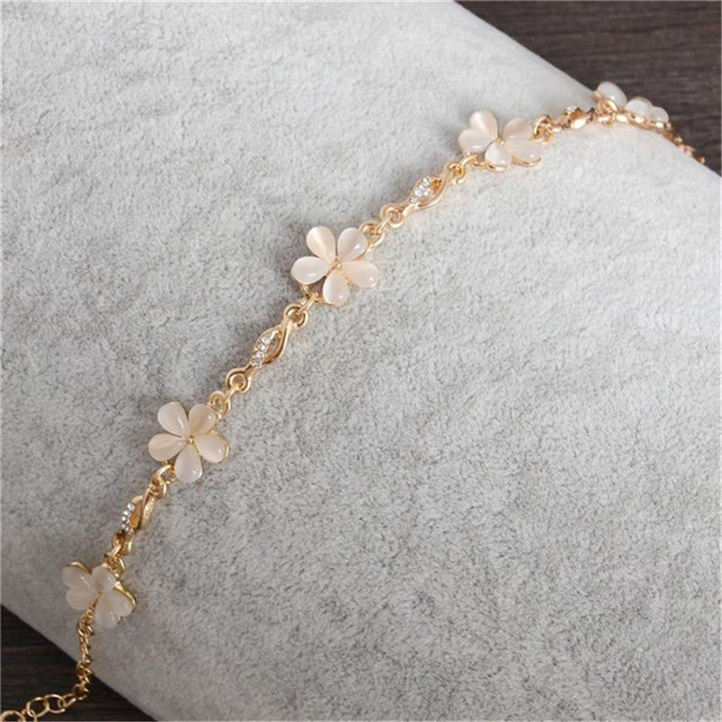 Fashion opal flower stitching bracelet