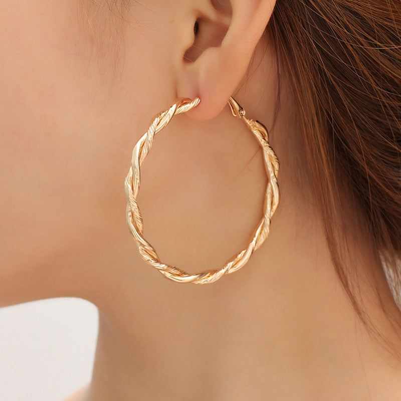 Metal hot selling fashion earrings