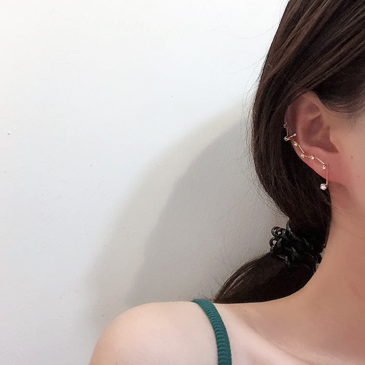 Qilianxing Zirconia Stud Earrings