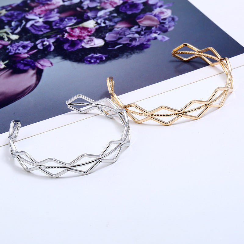 Fashion wild irregular bracelet