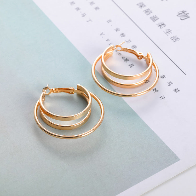 Female Geometric Temperament Metal Big Circle Love Earrings