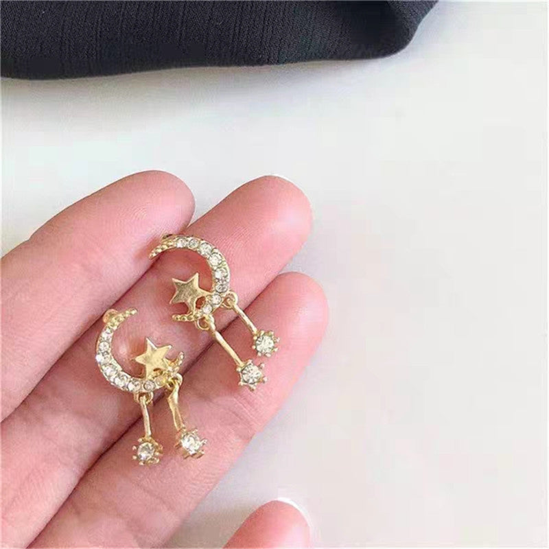 Moon star short earrings