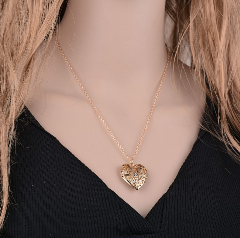 Heart-shaped Love Necklace