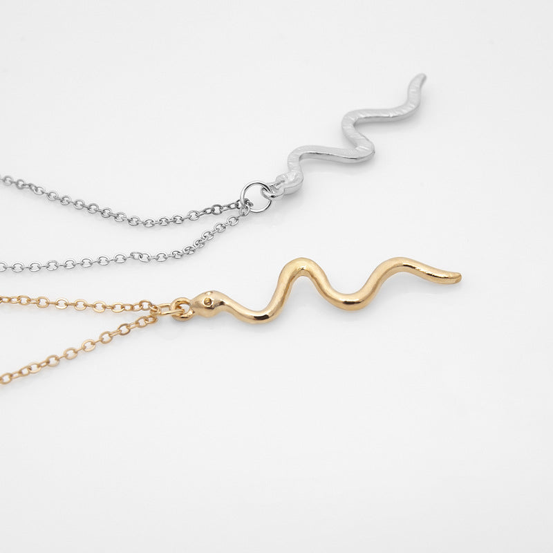 Individual serpentine curved line geometric necklace