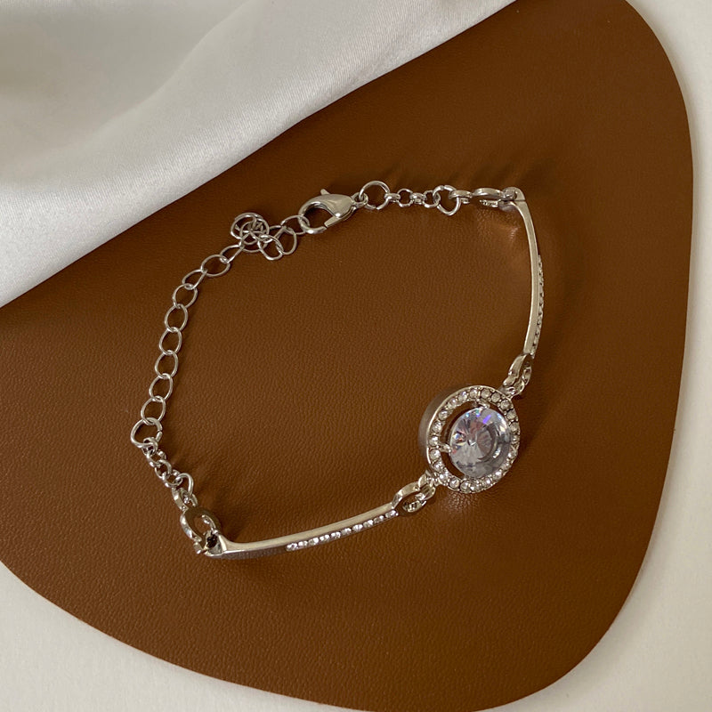 Elegant Delicate Watch-Shaped Bracelet - European American Style