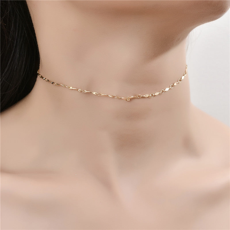 Ladies Short Simple Copper Piece Clavicle Necklace